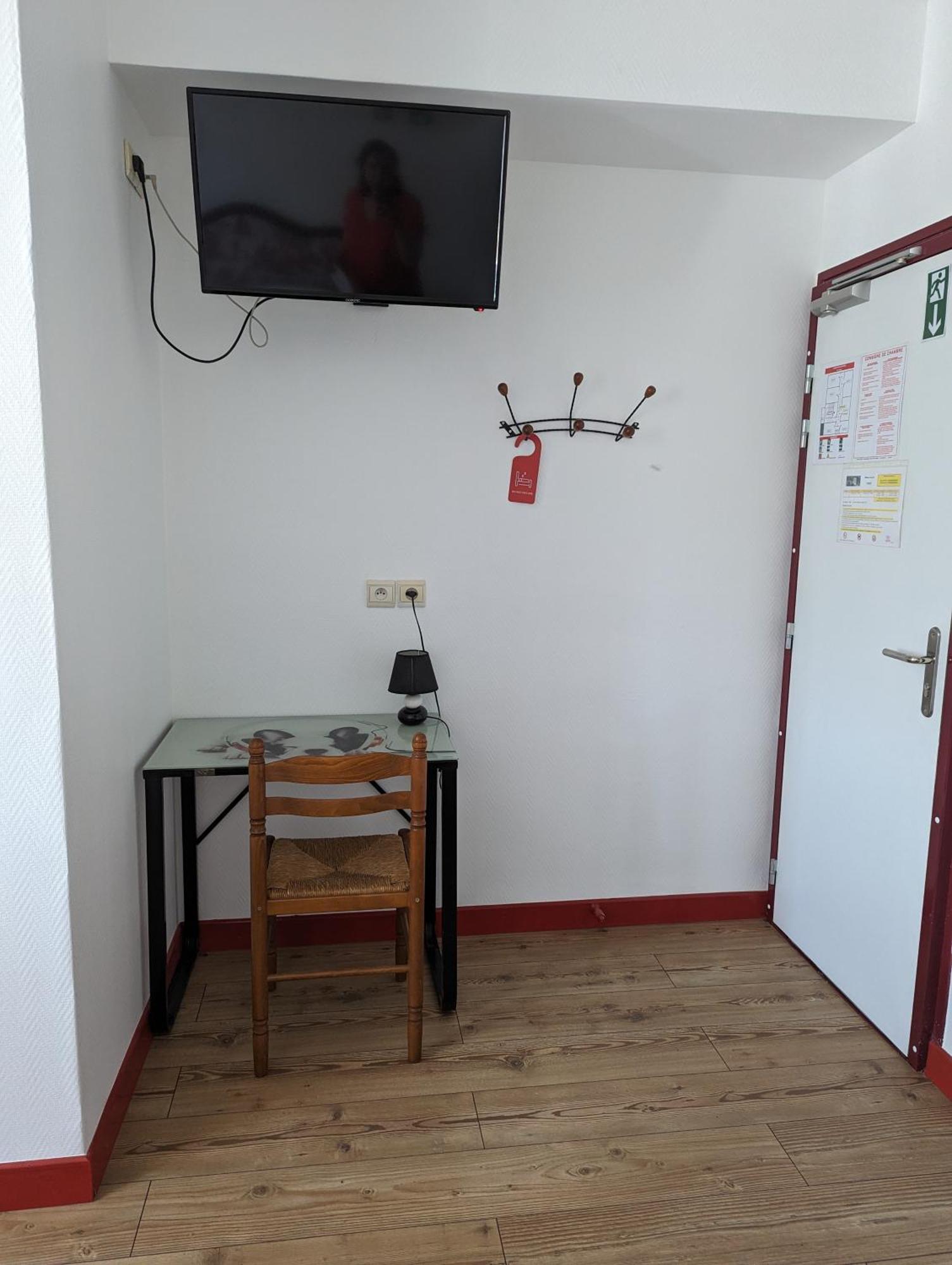 Auberge Des Pins Aubenas Dış mekan fotoğraf