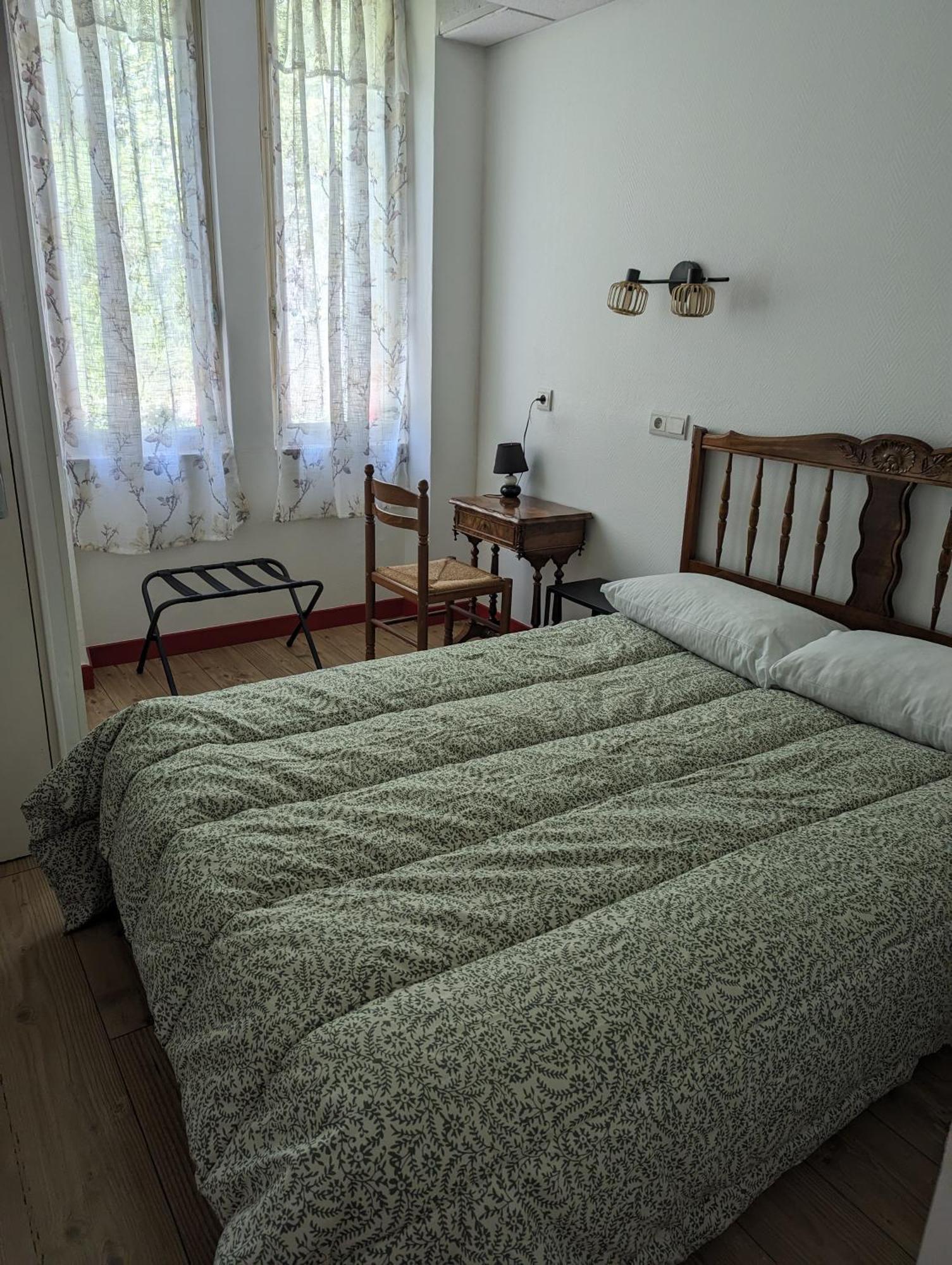 Auberge Des Pins Aubenas Dış mekan fotoğraf