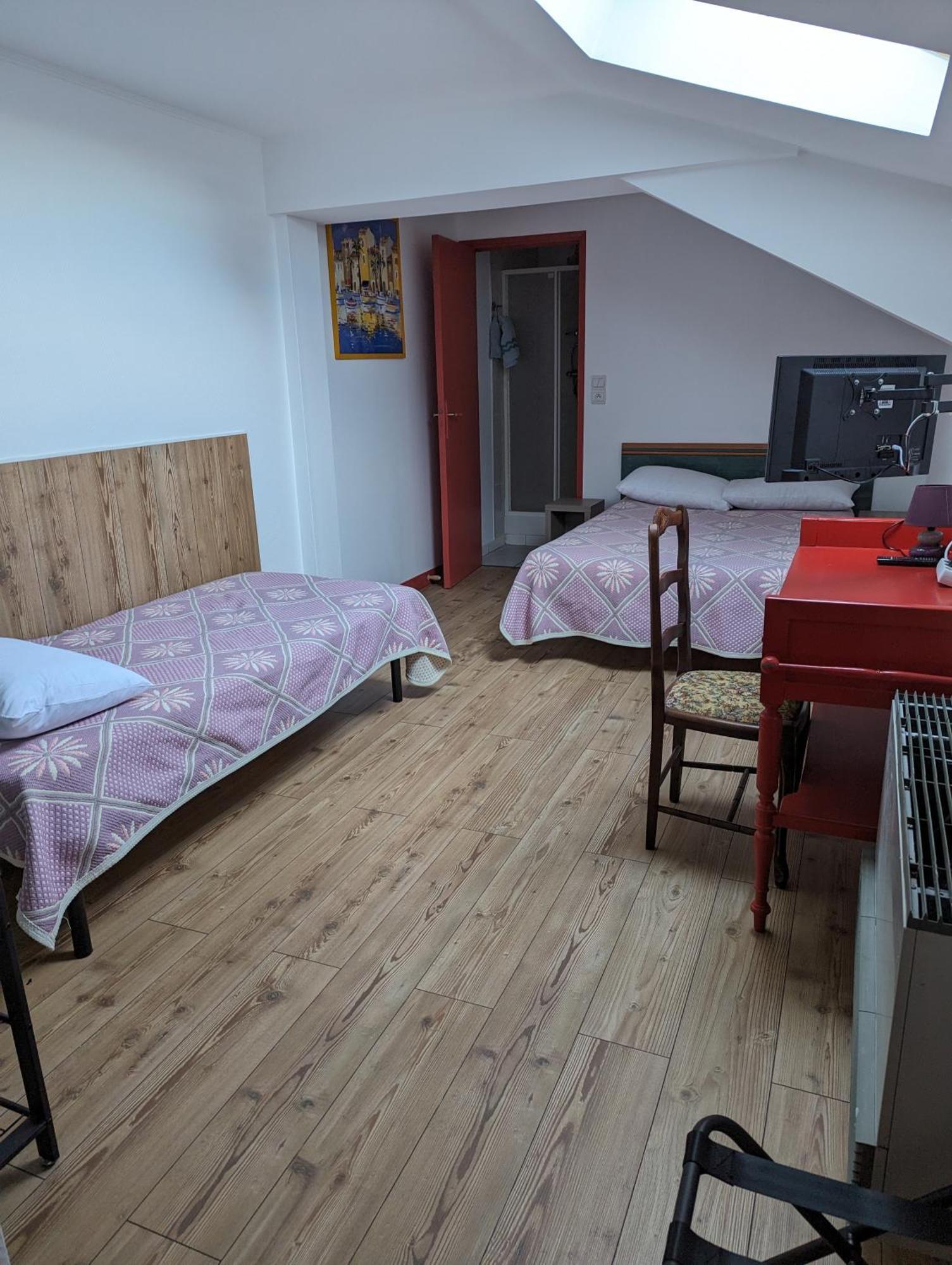 Auberge Des Pins Aubenas Dış mekan fotoğraf