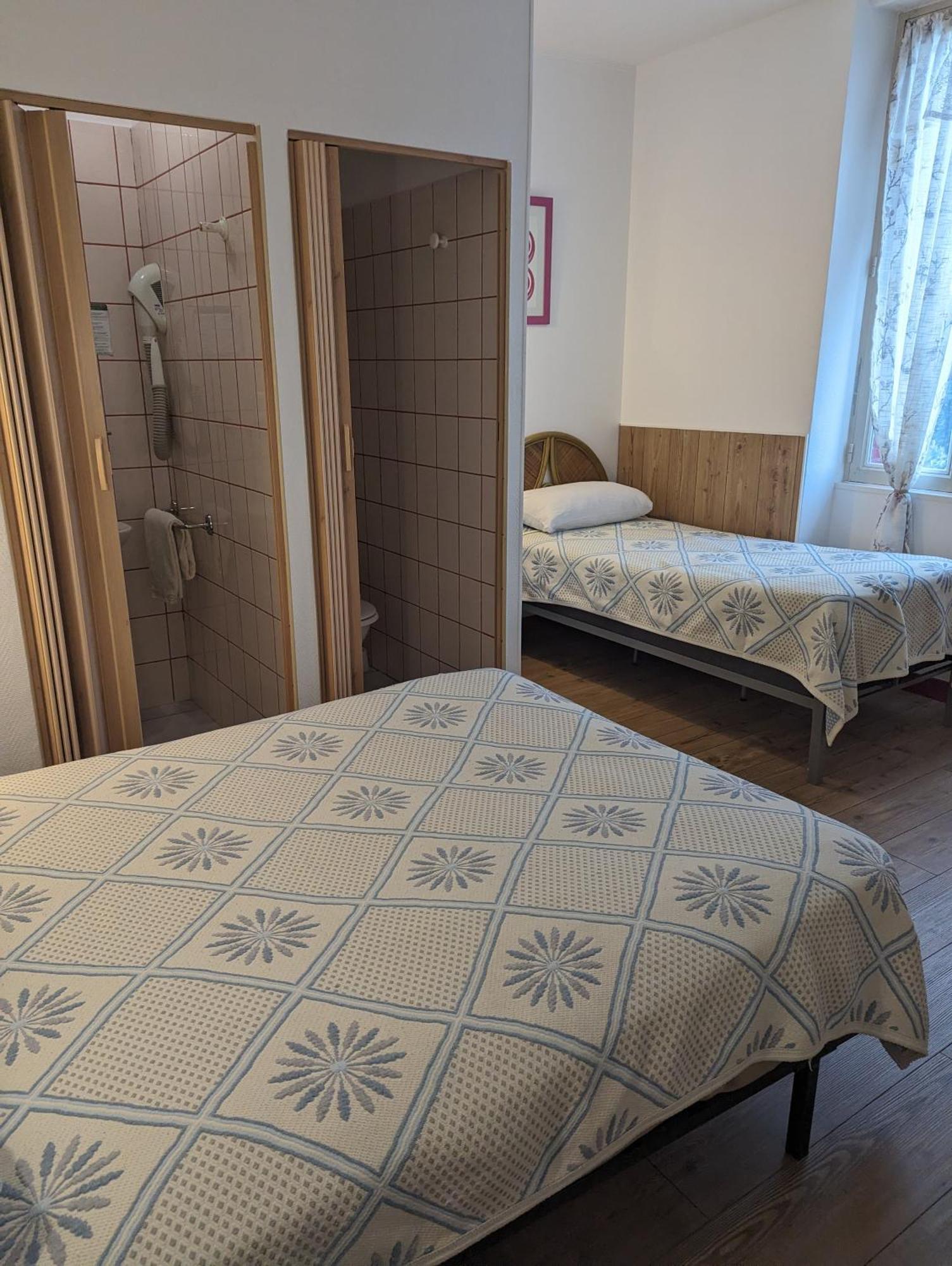 Auberge Des Pins Aubenas Dış mekan fotoğraf