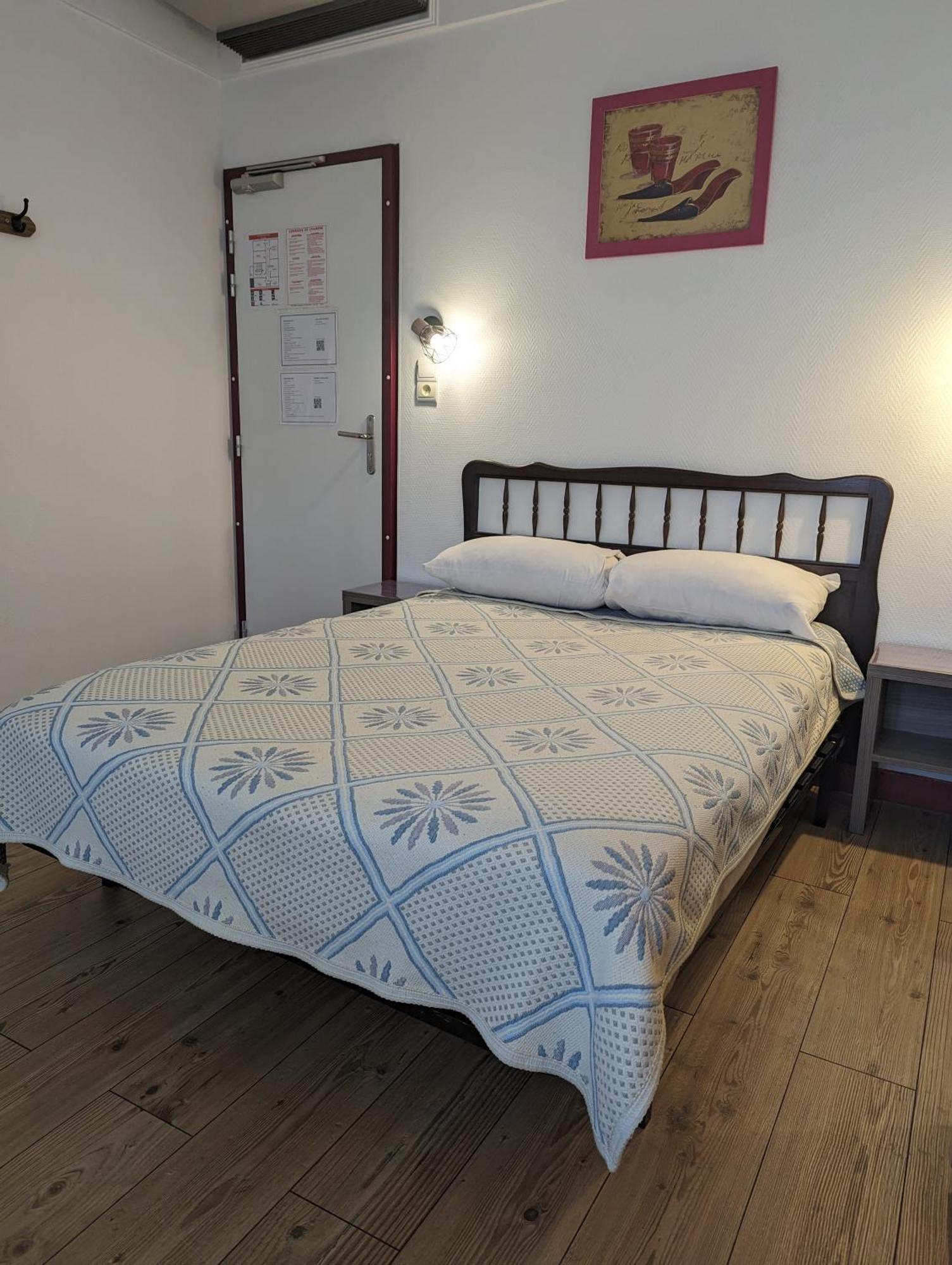 Auberge Des Pins Aubenas Dış mekan fotoğraf